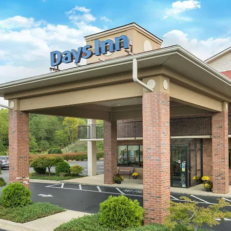 Days Inn By Wyndham Asheville Downtown North-3