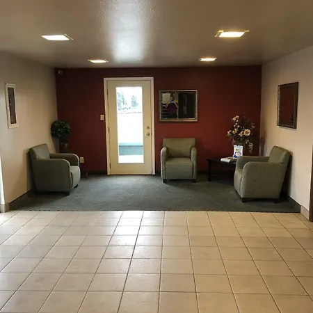 Super 8 By Wyndham Coeur D'Alene-3
