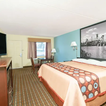 Super 8 By Wyndham North Little Rock/Mccain-3