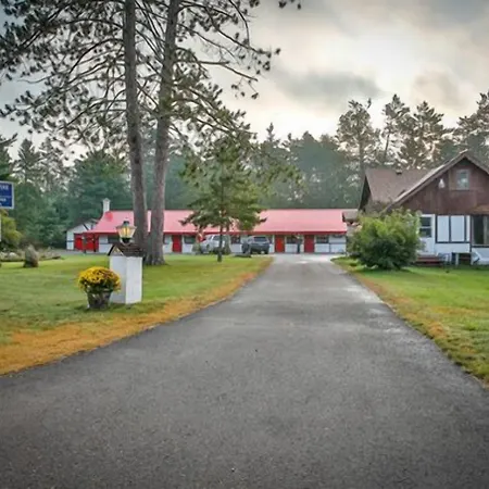 Northern Pine Inn-2