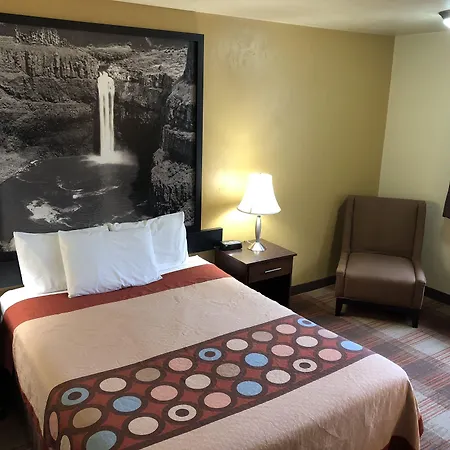Super 8 By Wyndham Kennewick-3