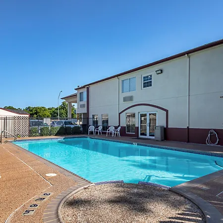 Red Roof Inn San Marcos-2
