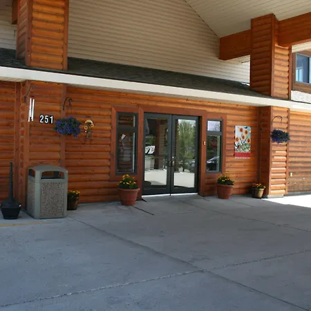 Yellowstone Lodge-2