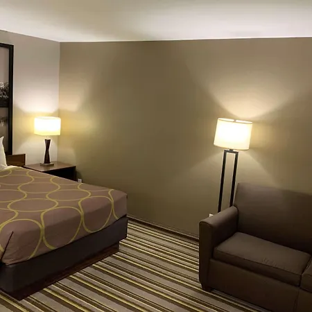 Super 8 By Wyndham Durango-2