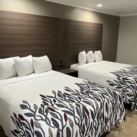 Budgetel Inn And Suites-2