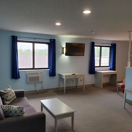 Coastal Inn & Suites-2