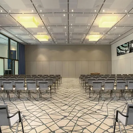 Sheraton Berlin Grand Hotel Esplanade-3