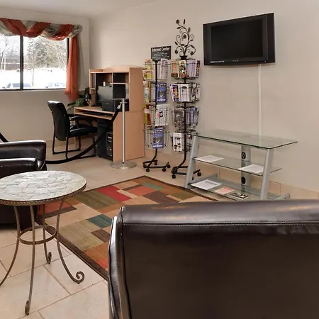 Americas Best Value Inn New Paltz-2