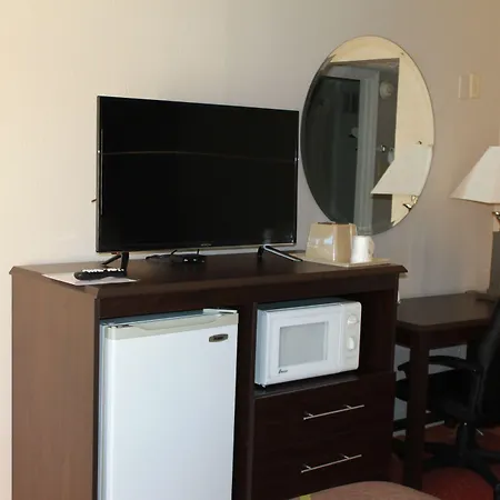 Super 8 By Wyndham Locust Grove-3