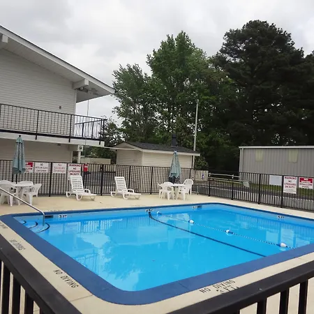 Americas Best Value Inn - Goldsboro-3