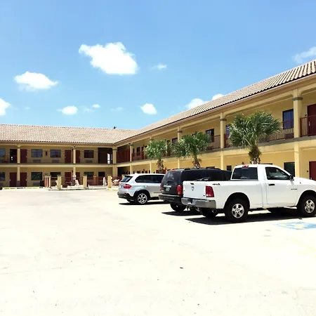 Boca Chica Inn And Suites-3