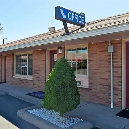 Americas Best Value Inn & Suites Klamath Falls-2
