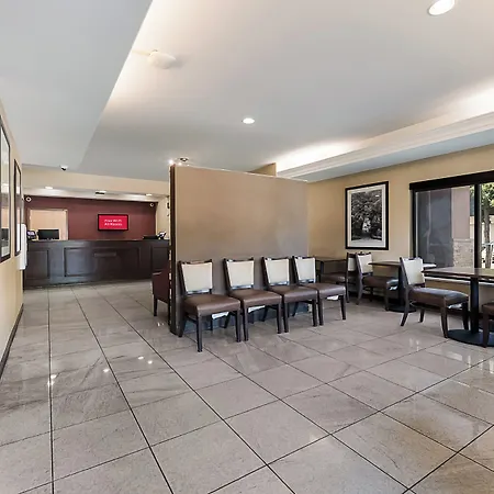 Red Roof Inn Newport News - Yorktown-3