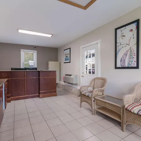 Americas Best Value Inn Scarborough Portland-3