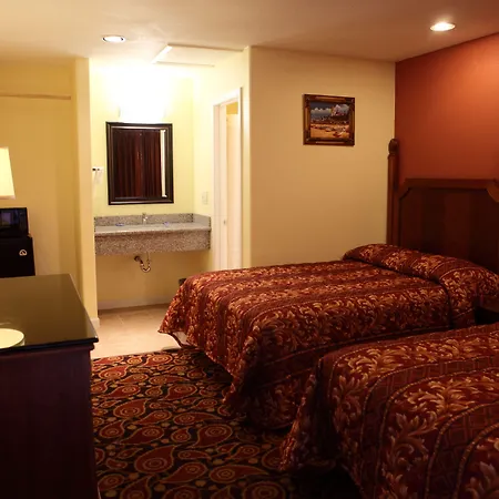 Bay Breeze Inn-3