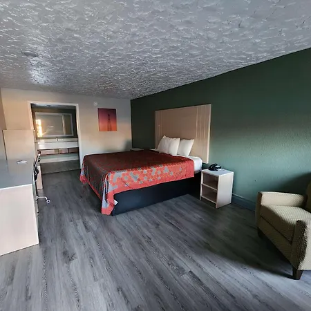 Americas Best Value Inn Longview-3