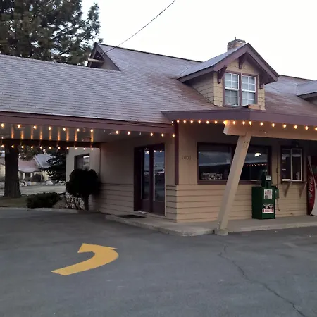 Cle Elum Travelers Inn-2