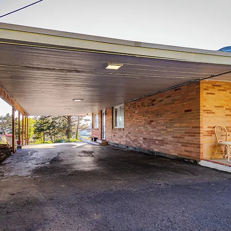 Fourwinds Inn-3