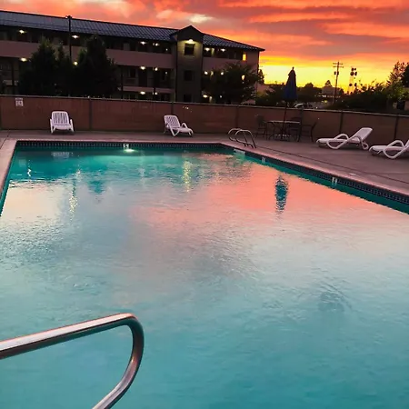 Sugarloaf Mountain Motel-2