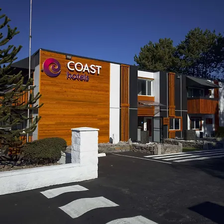 Coast Metro Vancouver Hotel-3
