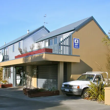 Sherborne Motor Lodge-2