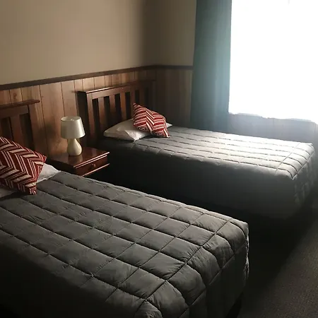 Fairy Springs Motel-2