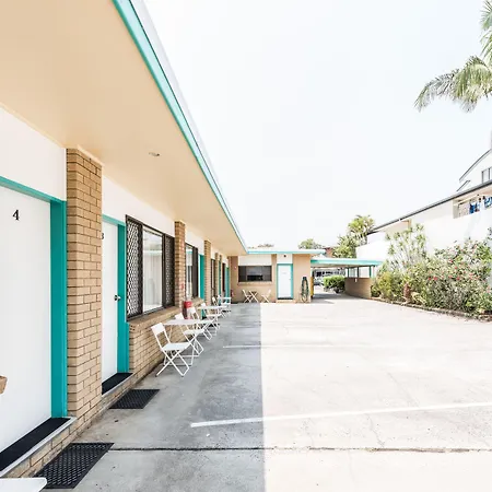 Hibiscus Motel-3