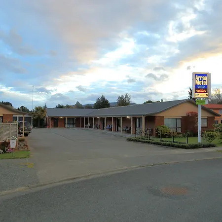 Arran Motel-2
