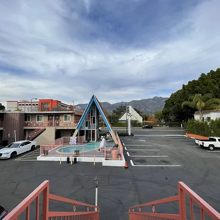 La Casa Inn-3
