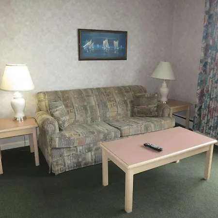 Tropicana Suite Hotel-2
