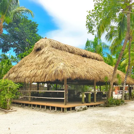 The Pelican Key Largo Cottages-3