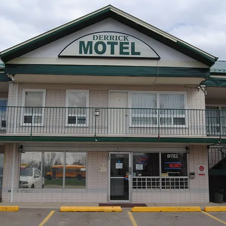 Derrick Motel-2