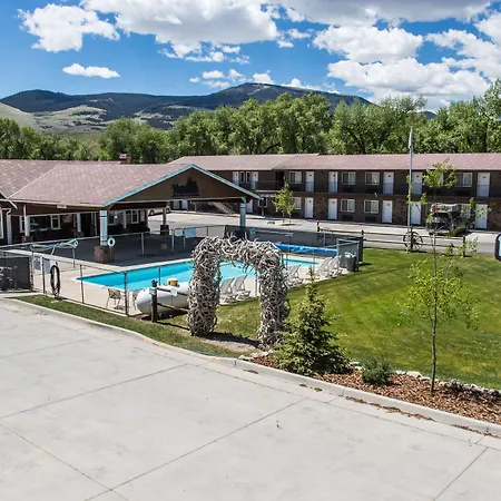 Stagecoach Inn & Suites-3