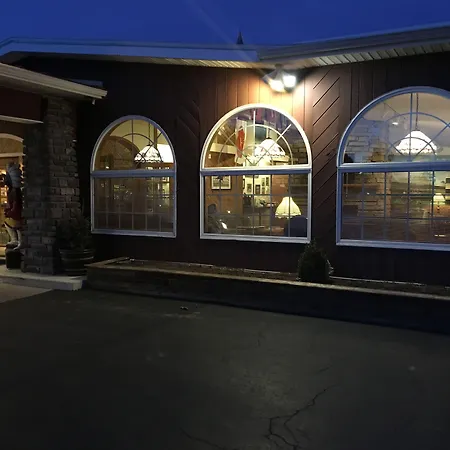 Landmark Motor Inn-2