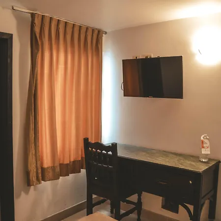 Hotel Latino-2