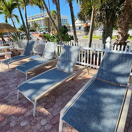 Silver Sands Motel-2