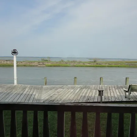 Island Resort-2