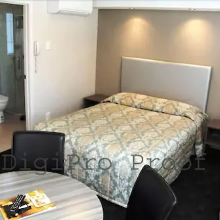 Phoenix Palm Motel-2