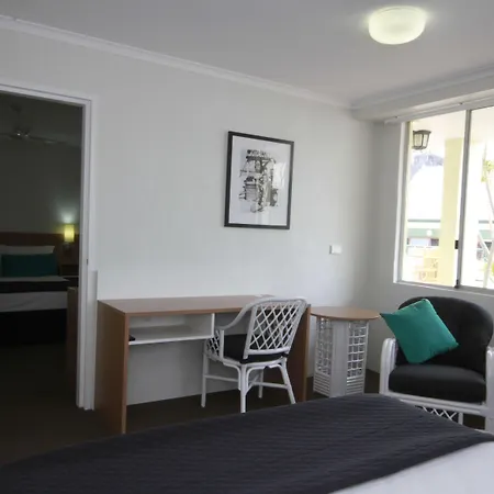 Darcy Arms Hotel Motel-3