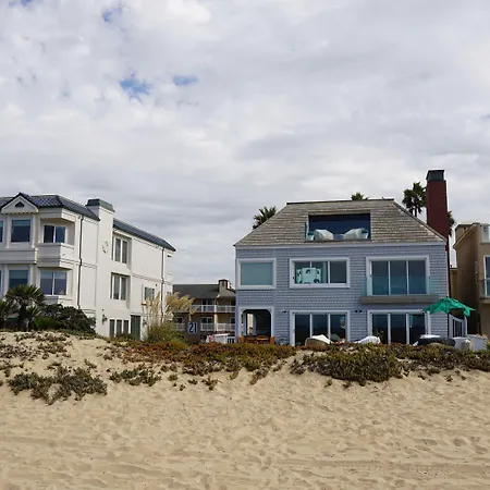 Ocean Surf Inn & Suites-2