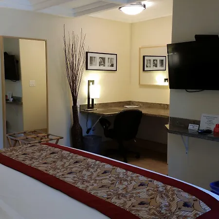 Marin Lodge-3