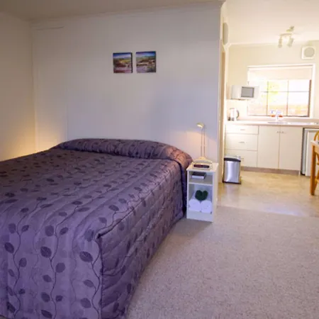 Arrow Motel-3