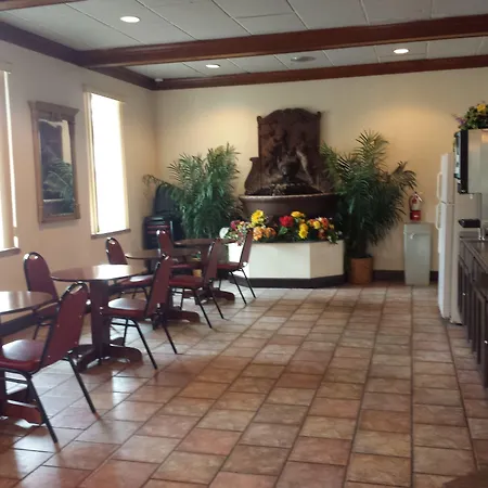 Garden Inn & Suites-3