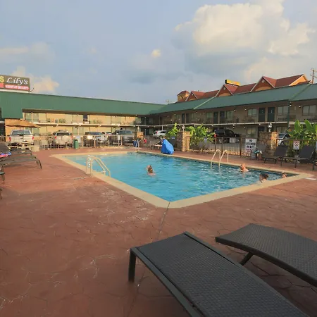 Mountain Breeze Motel-2