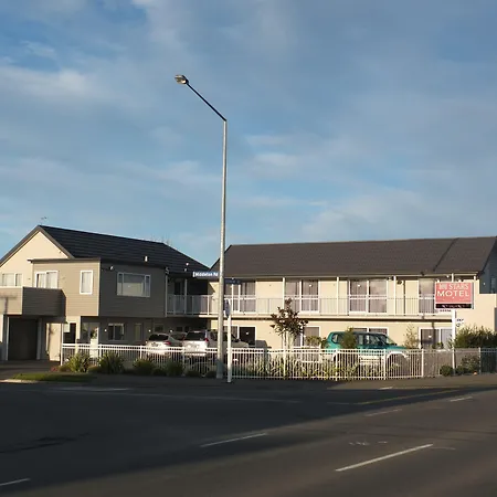 101 Stars Motel-3