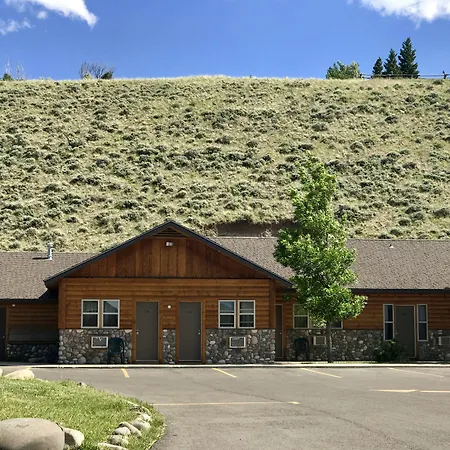 Holiday Lodge-3