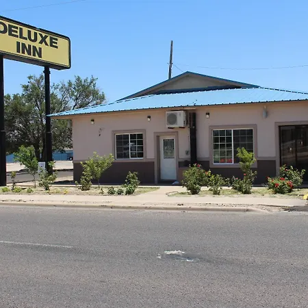 Deluxe Inn Fort Stockton-3