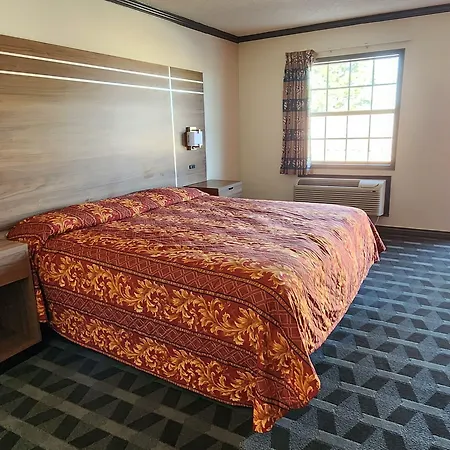 Victorian Inn Midland-2
