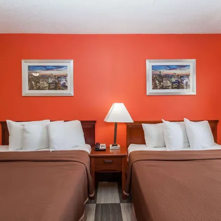 Travelodge By Wyndham Jersey City-2