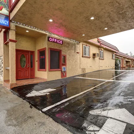 Geneva Motel-2